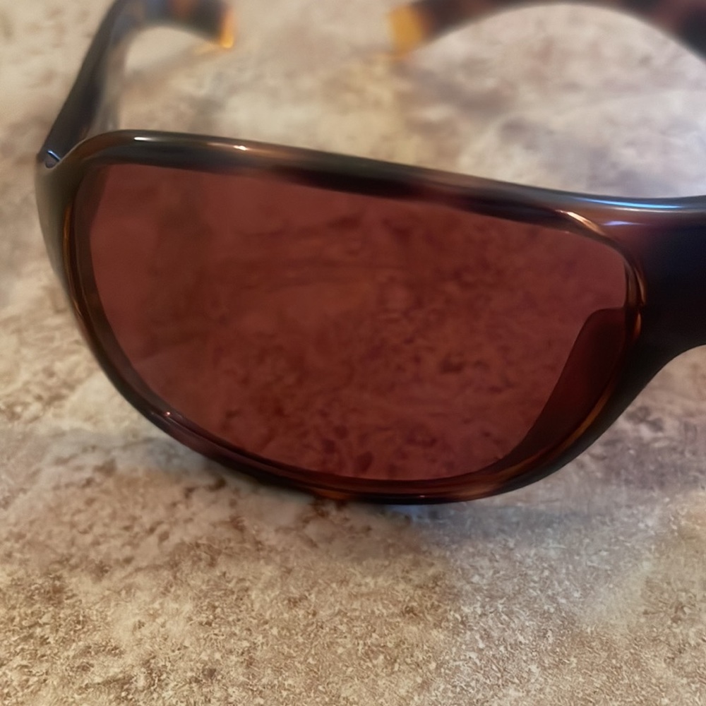 Dkny Sunglasses - Tortoise Shell Frames - image 8